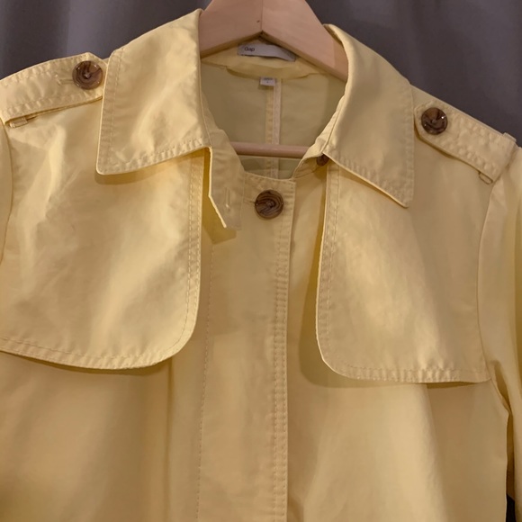 Vintage Butter Yellow Gap Raincoat - Picture 5 of 8